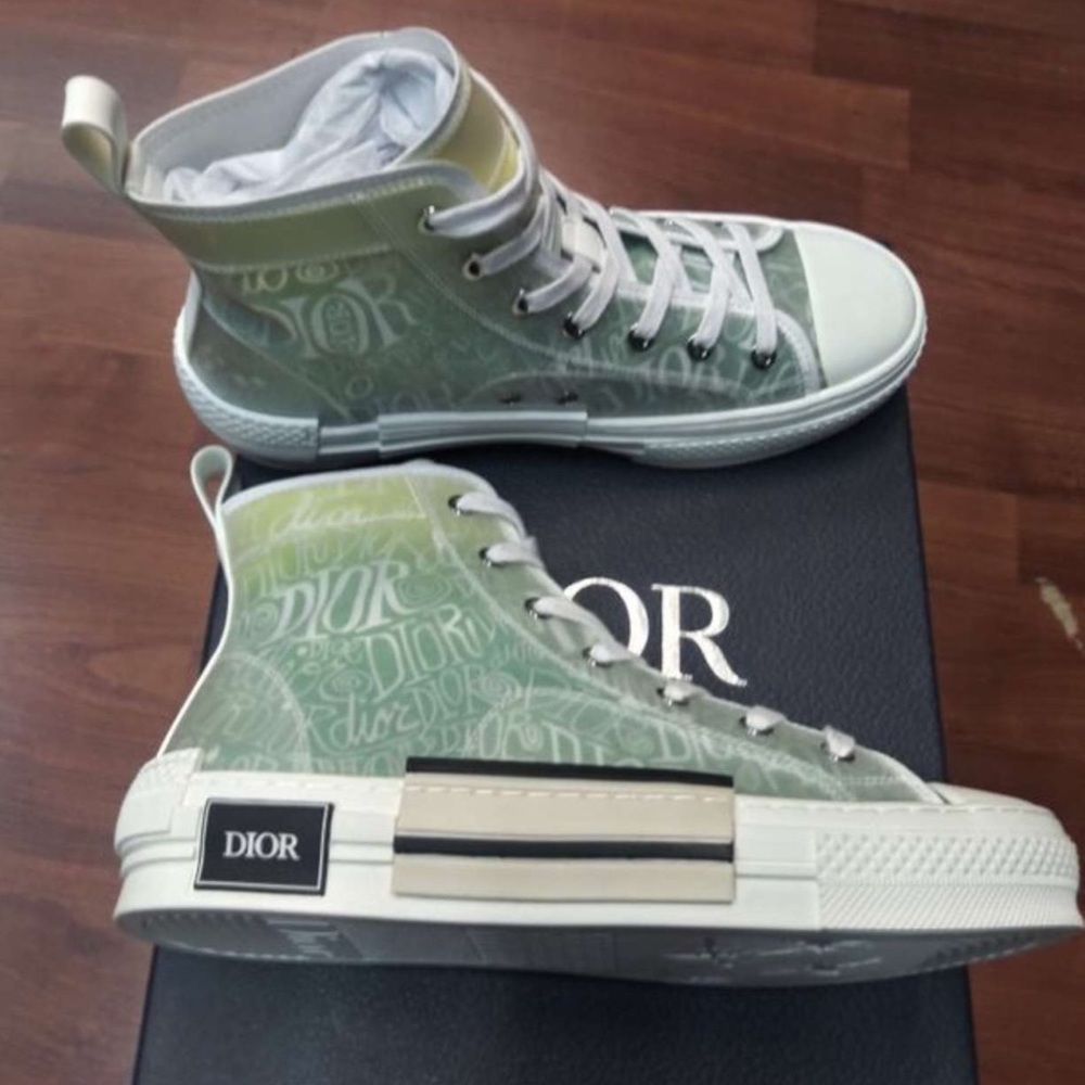 Diors - Picture 2 of 4